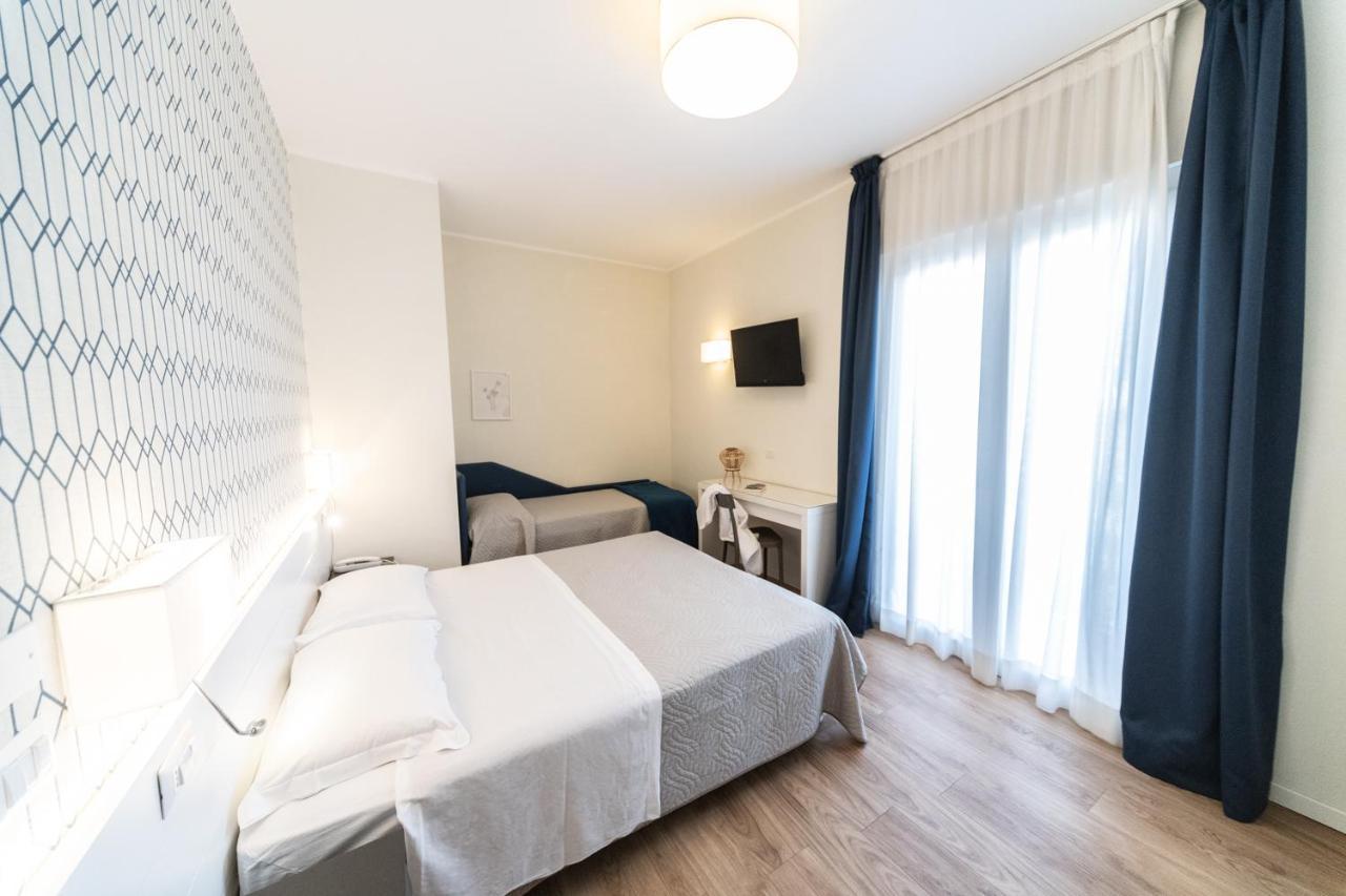 Hotel Kiss Riccione Exteriér fotografie